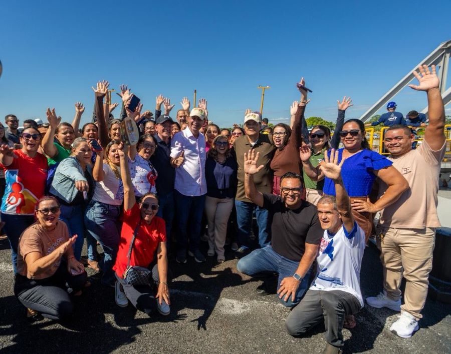 Omar Aziz e Eduardo Braga inauguram novos portos na Calha do Madeira