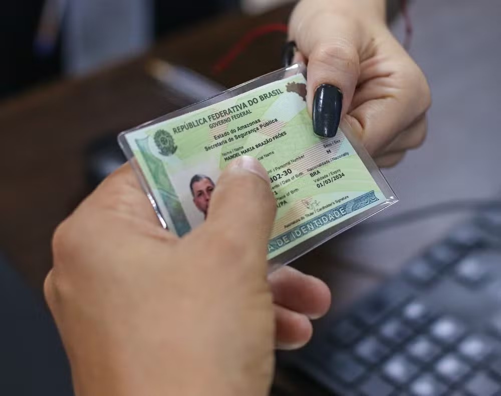 Nova Carteira de Identidade Nacional disponível em 12 cartórios de Manaus