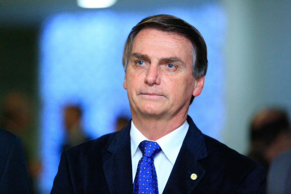 Defesa de Bolsonaro envia esclarecimentos ao STF sobre armas não localizadas
