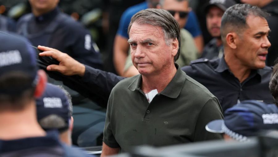PGR defende manutenção da prisão domiciliar de Jair Bolsonaro