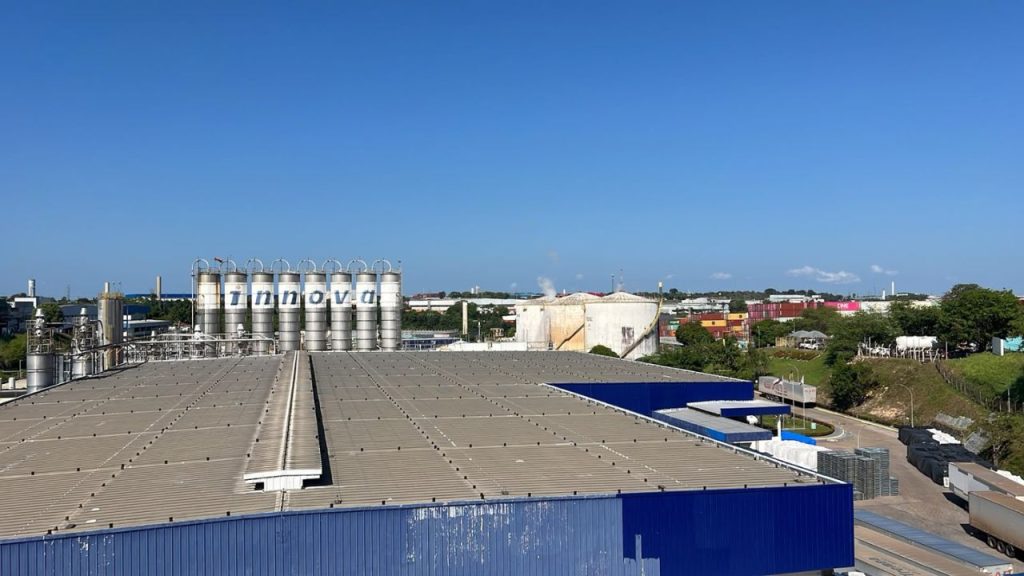 Vazamento de estireno em fábrica de Manaus suspende aulas e fecha PAC