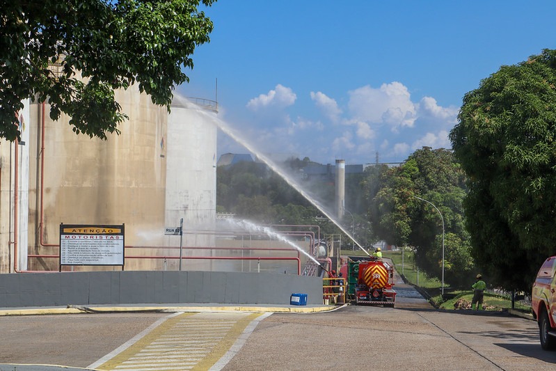Multa de R$ 4,5 milhões aplicada a empresa por vazamento de gás em Manaus
