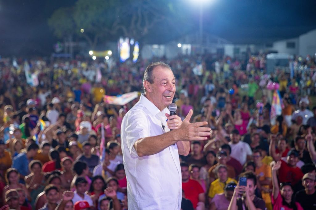 Omar Aziz lidera pesquisa DMP para o governo do Amazonas