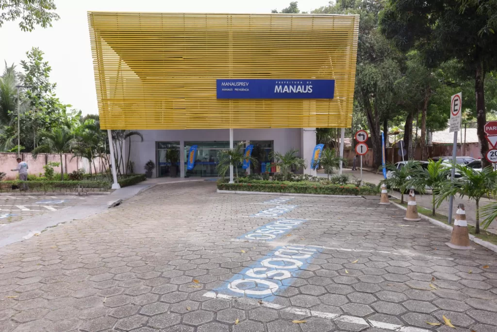 Últimos dias para se inscrever no concurso da Manausprev com salários de até R$ 9,1 mil