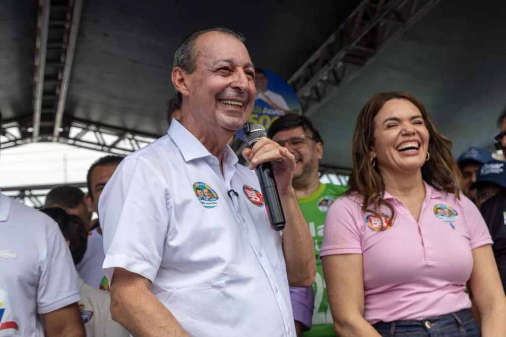 Omar Aziz propõe novo hospital e recuperação de estrada em Presidente Figueiredo