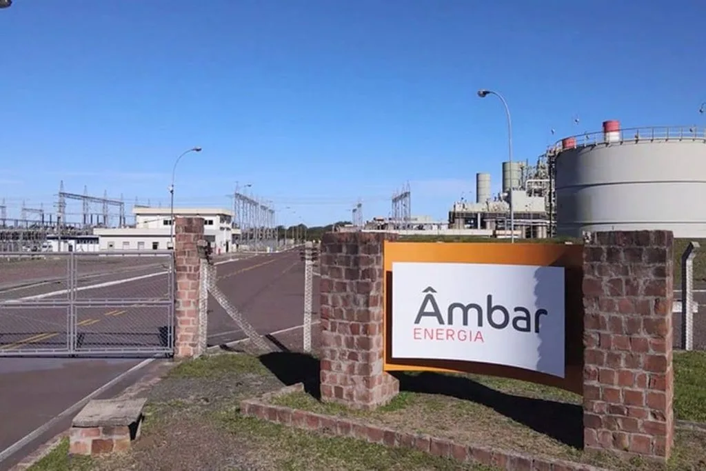 Deputados exigem melhorias da Âmbar Energia após falhas no fornecimento