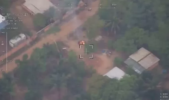 Drone flagra homens ateando fogo em vegetação em Iranduba
