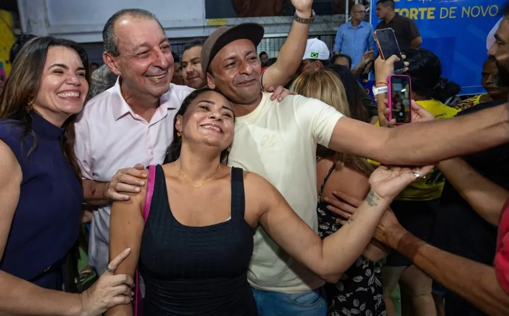 Omar Aziz propõe plano habitacional priorizando saneamento e infraestrutura
