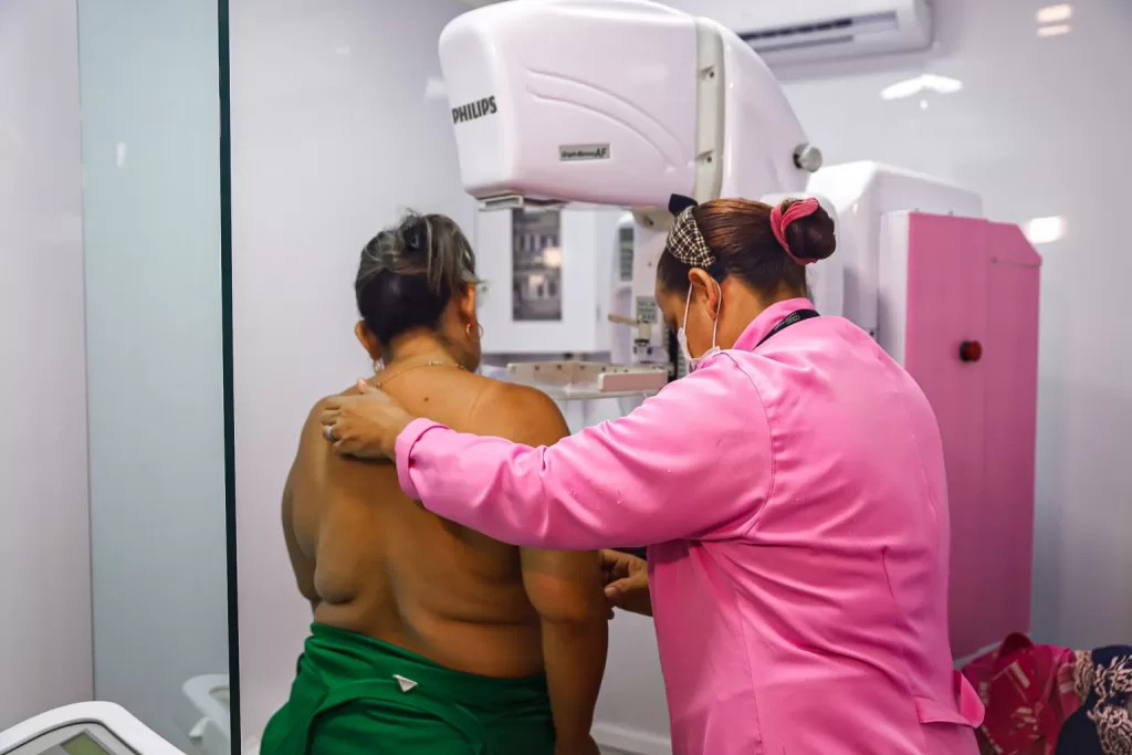 Câncer de mama e colo do útero: Amazonas deve ter 1.220 casos em 2026