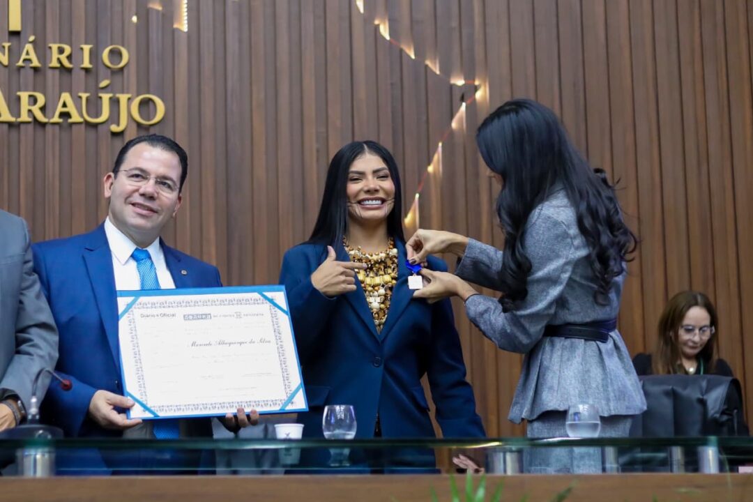 Marciele Albuquerque é homenageada com Título de Cidadã Amazonense