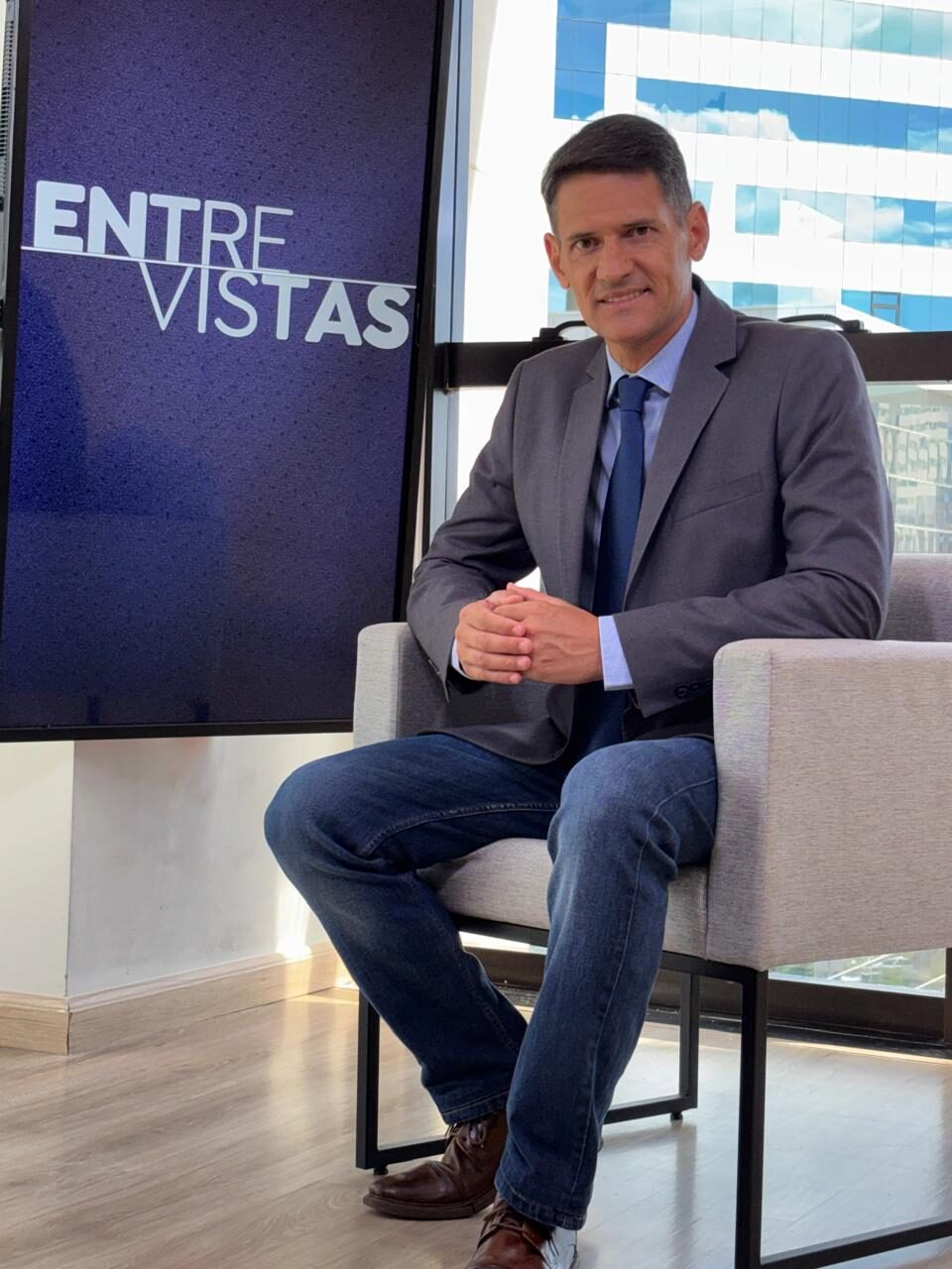 Novo Programa 'Entrevistas' do Amazon Sat Aborda Política e Amazônia