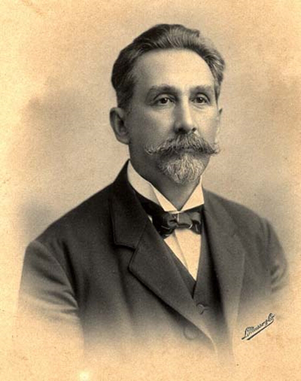 Generoso Ponce: Um Herói Controverso da Guerra do Paraguai