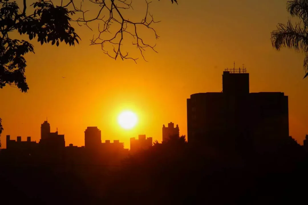 Outubro terá calor intenso e chuvas irregulares, alerta o Inmet