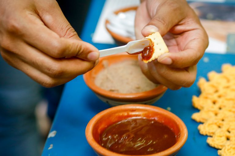 Roteiro Raízes do Cumaru Explora Usos do Fruto Amazônico em Alimentos e Cosméticos