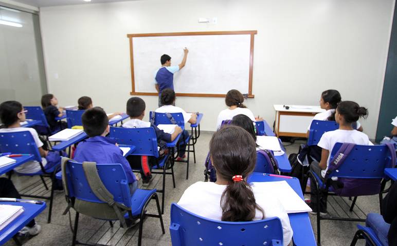 Estudo revela falta de aulas sobre educação antirracista nas escolas