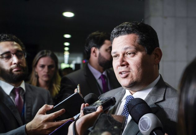 Davi Alcolumbre destaca a necessidade de responsabilidade pós-eleições