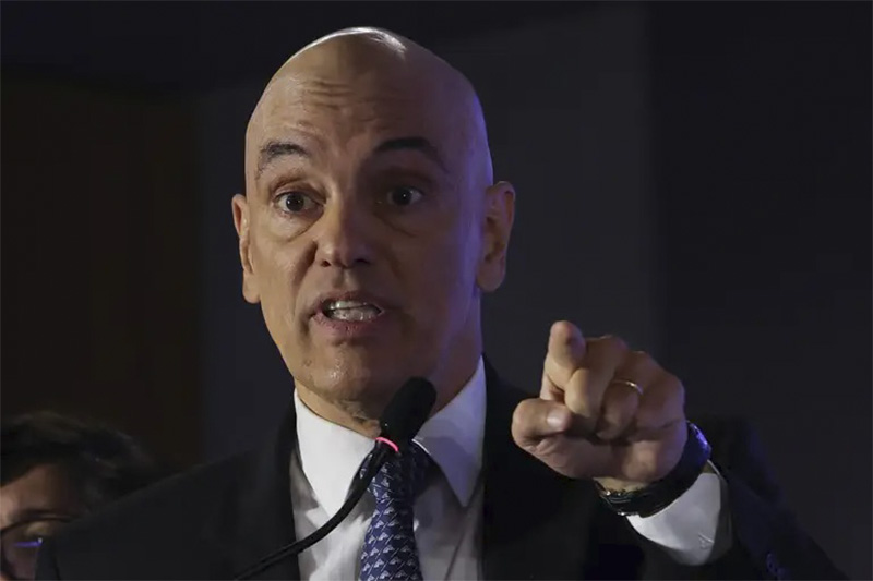 Moraes se defende e critica investigação como farsa política