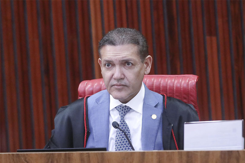 TSE Convoca Big Techs para Combater Fake News nas Eleições de 2024