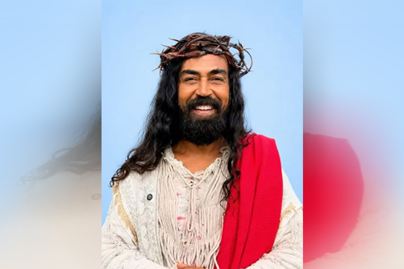 Candidato é obrigado a trocar foto em que aparece como Jesus Cristo