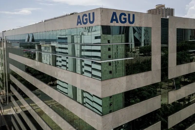 AGU solicita suspensão do afastamento de diretor da Polícia Federal