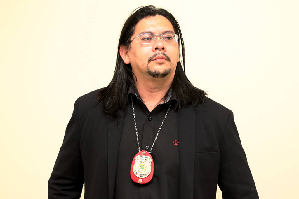 Justiça decreta prisão preventiva de delegado e investigador em Manaus