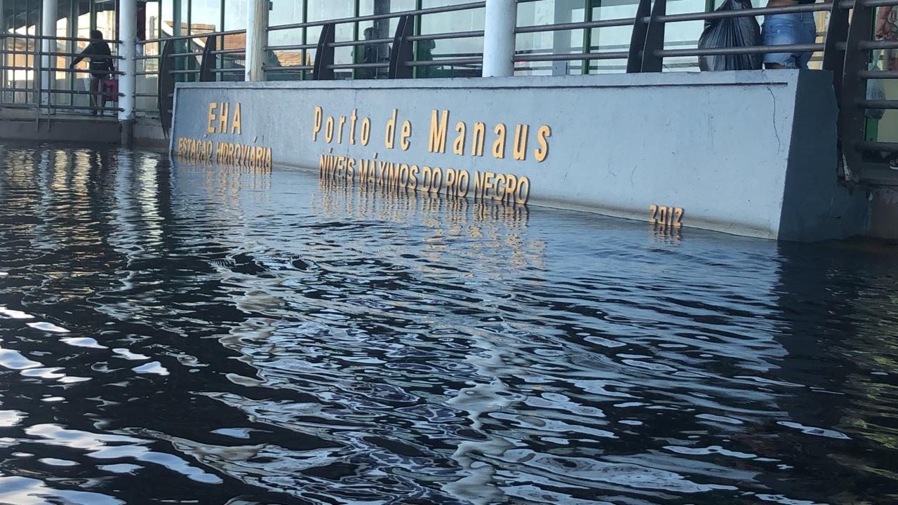 Alerta em Manaus: Rio Negro pode superar nível crítico de 27,50 metros