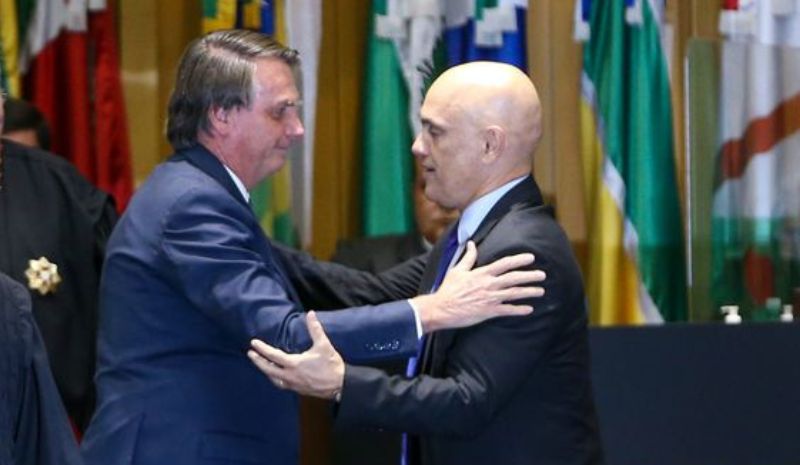 Moraes proíbe visitas a Bolsonaro por 30 dias em prisão domiciliar