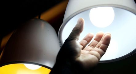Bandeira Verde: Conta de Luz Sem Tarifas Extras em Novembro, Afirma Aneel