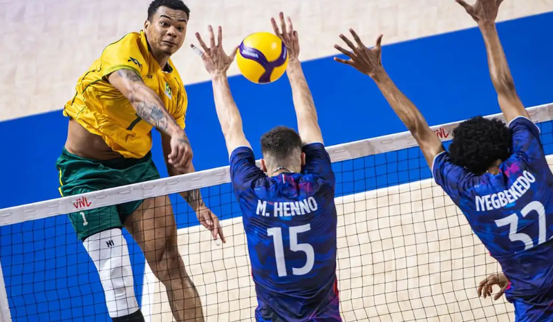 Brasil vence França e entra na zona de classificação na Liga das Nações