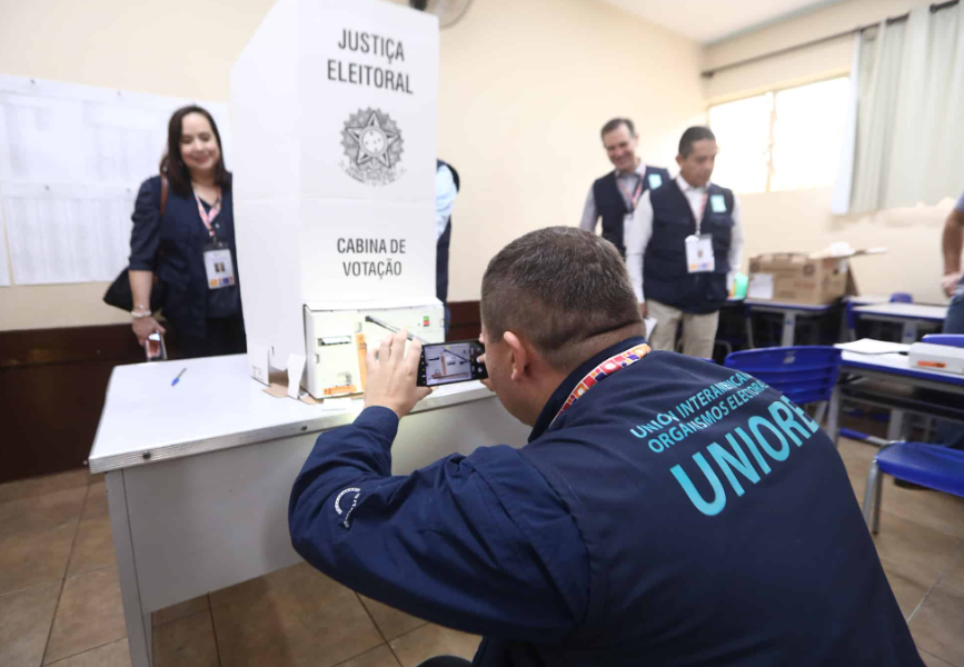 Caos na Saúde de Manaus: ‘a incompetência mata’, afirma David Almeida
