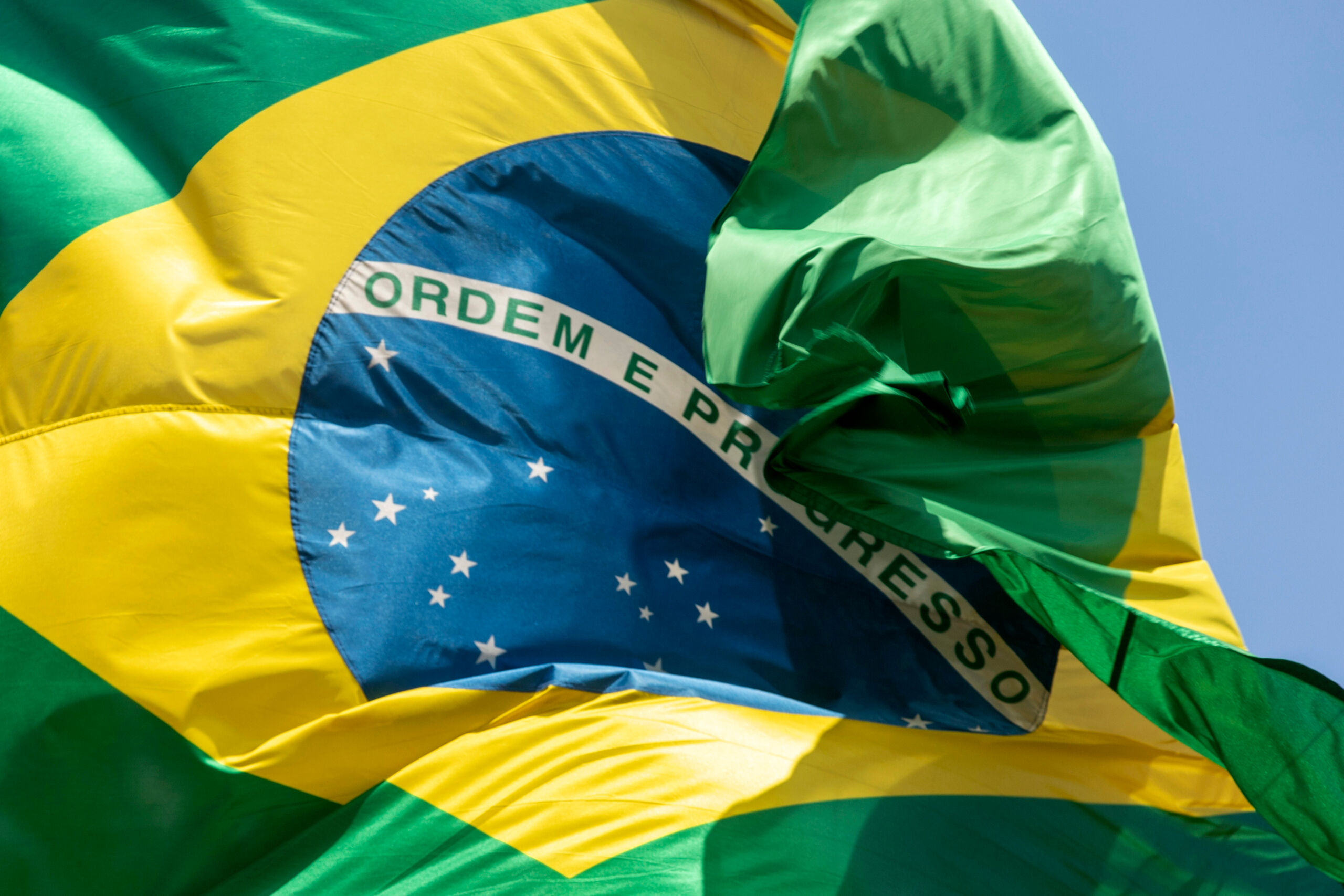 EUA estendem por mais um ano ordem contra Brasil por supostas ameaças