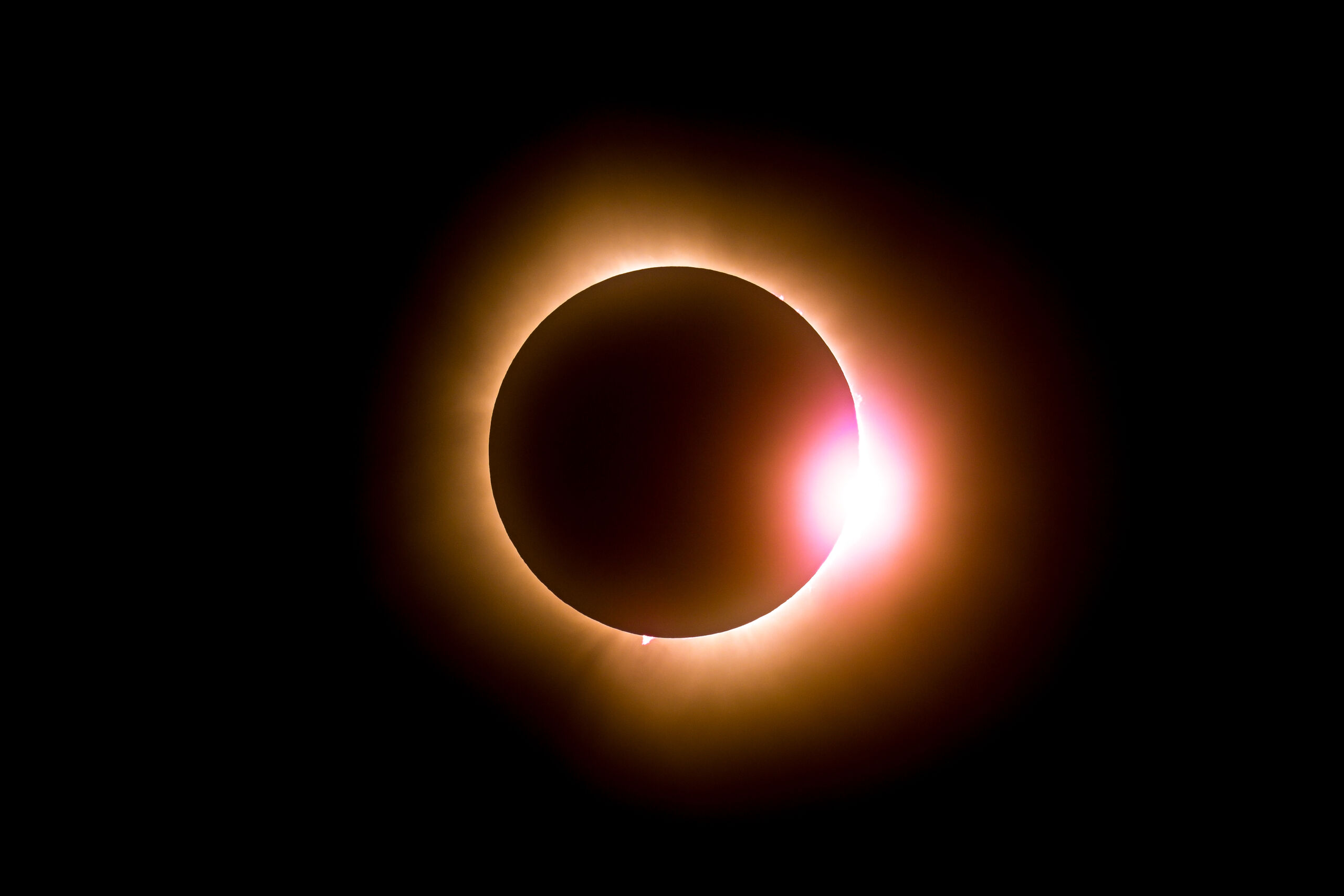 Eclipse solar total faz hotéis na Nova Zelândia lotarem com 2 anos de antecedência