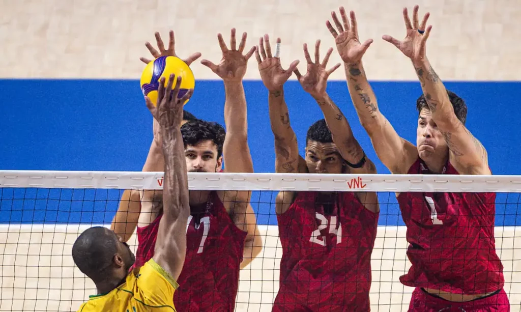Brasil é derrotado pelos EUA e complica situação na Liga das Nações de Vôlei