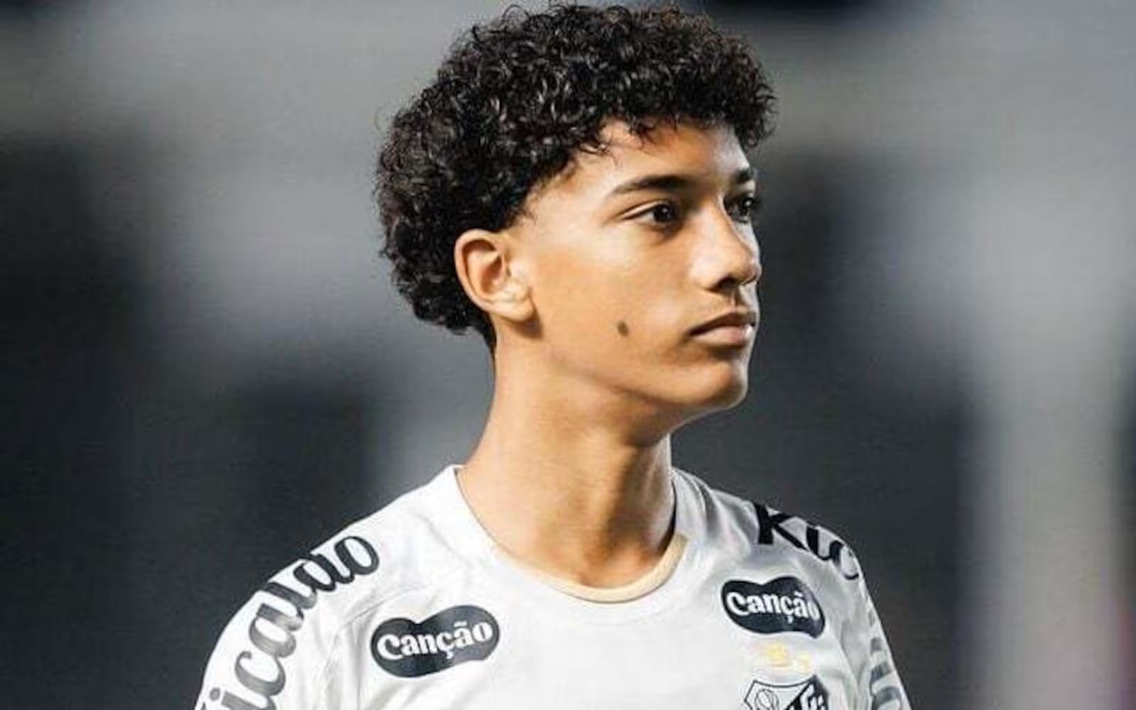 Robinho Jr. deixa o Santos e é emprestado ao Genoa, da Itália