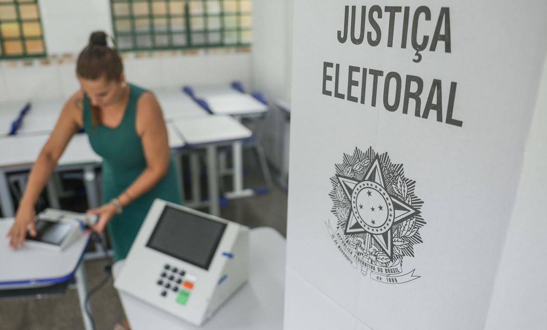 Substituição de Urnas Eletrônicas no Segundo Turno das Eleições 2023