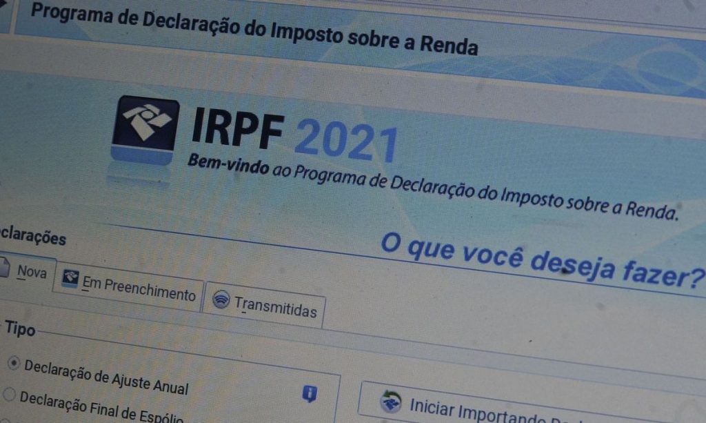 Entenda as diferenças entre os modelos de declaração do Imposto de Renda