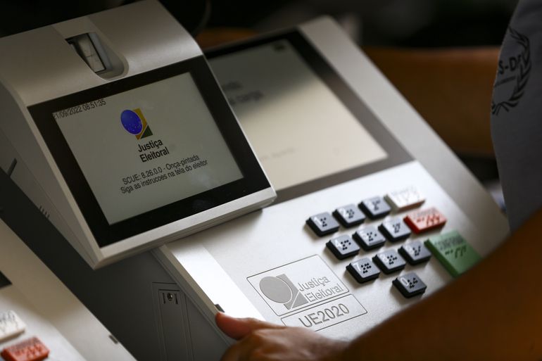 Financiamento coletivo é permitido em campanhas eleitorais no Brasil
