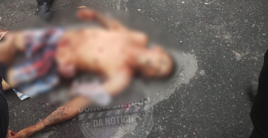Homem morre após ser esfaqueado durante luta corporal em Manaus