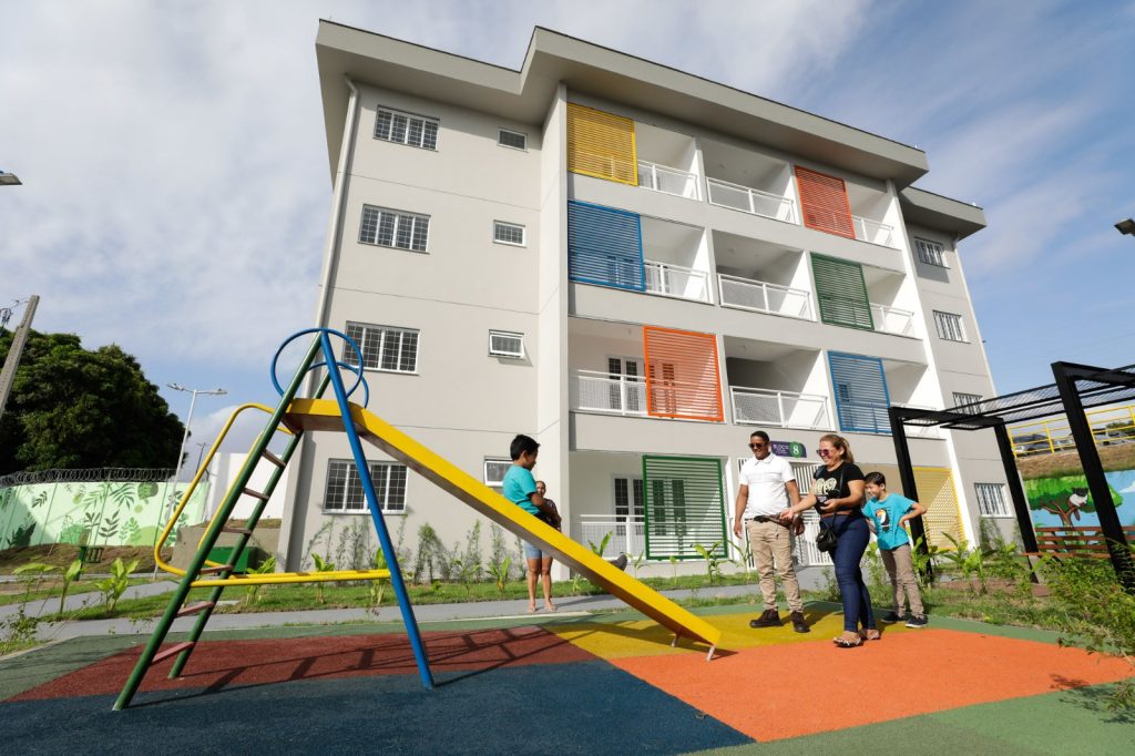 Amazonas entra no top 10 nacional em transparência de obras públicas