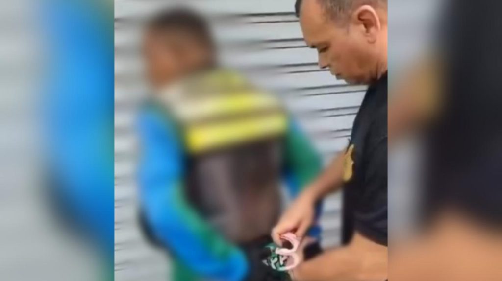 Homem é preso por perseguição e ameaça à ex-mulher em Manacapuru