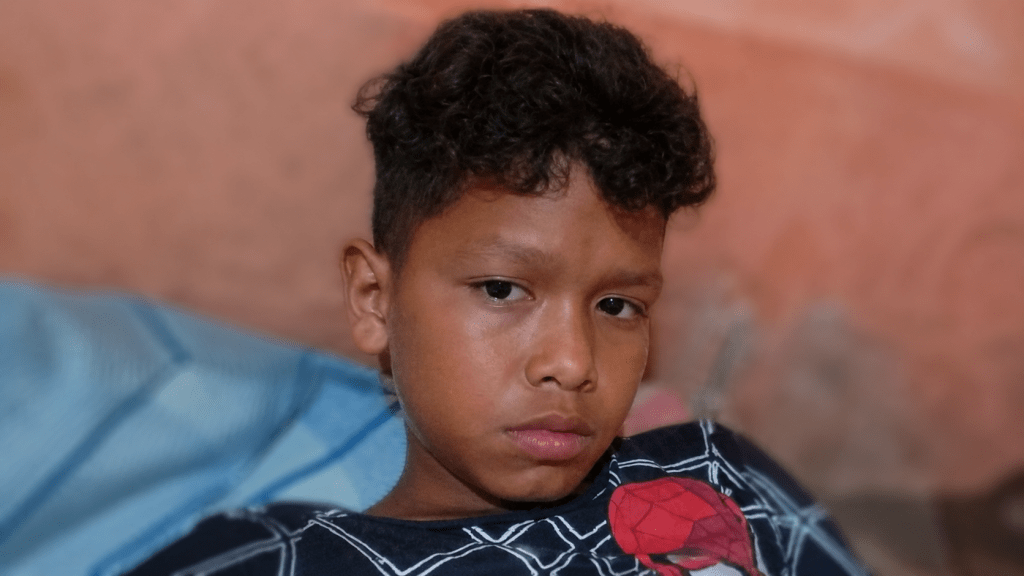 Adolescente desaparece após entrar em banheiro do Terminal 4 em Manaus