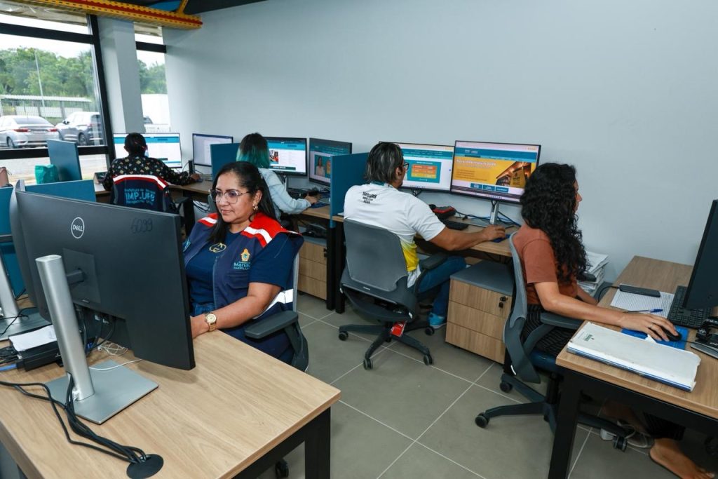 Prazo para desconto no licenciamento de engenhos publicitários termina dia 29