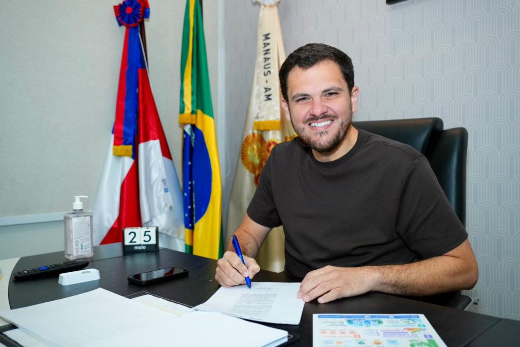 Renato Junior nomeia 48 novos médicos para fortalecer a saúde em Manaus