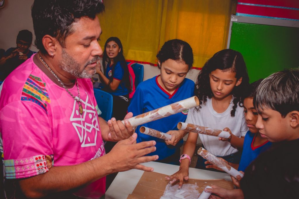 Escola Hermenegildo de Campos realiza imersão musical até 8 de maio