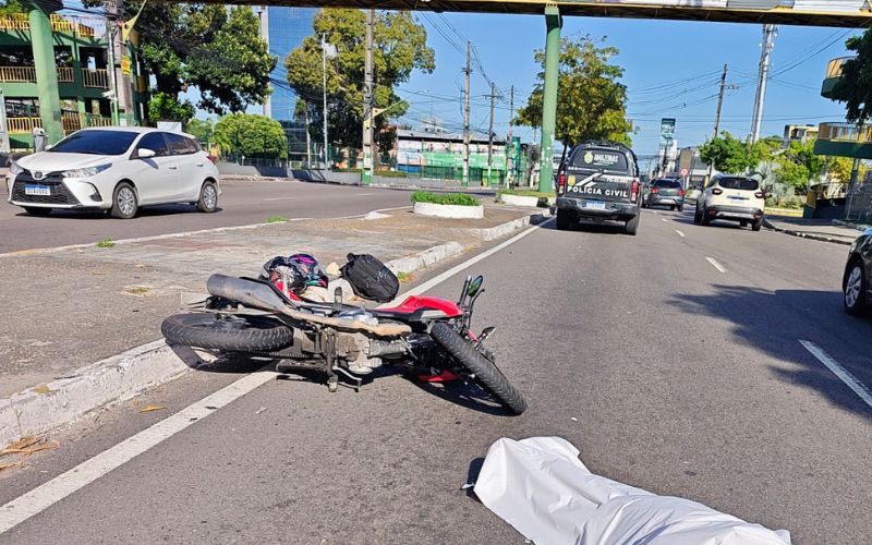 Idosa morre após ser atropelada por motocicleta na avenida Darcy Vargas
