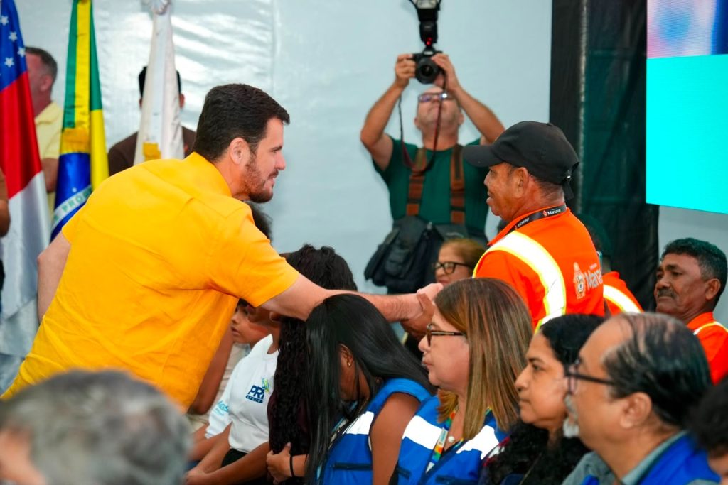 Prefeitura de Manaus antecipa 50% do 13º salário dos servidores
