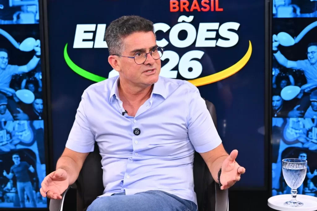 David Almeida propõe apoio às prefeituras para combater queimadas no Amazonas