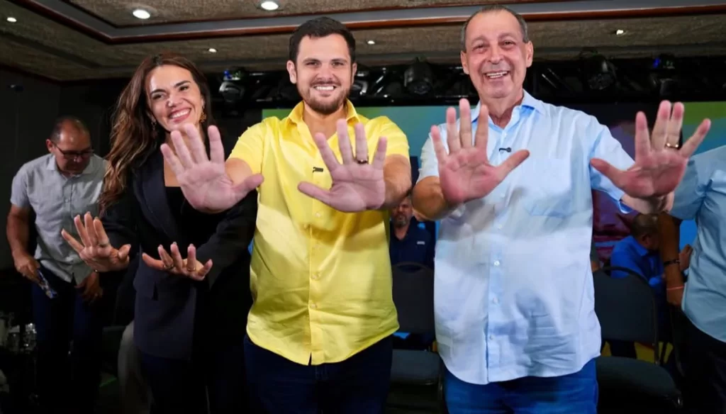 Prefeito Renato Júnior declara apoio a Omar Aziz para Governo do Amazonas