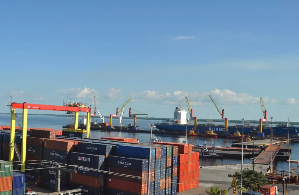 Manaus: 357 Anos de História e Inovação na Logística Fluvial