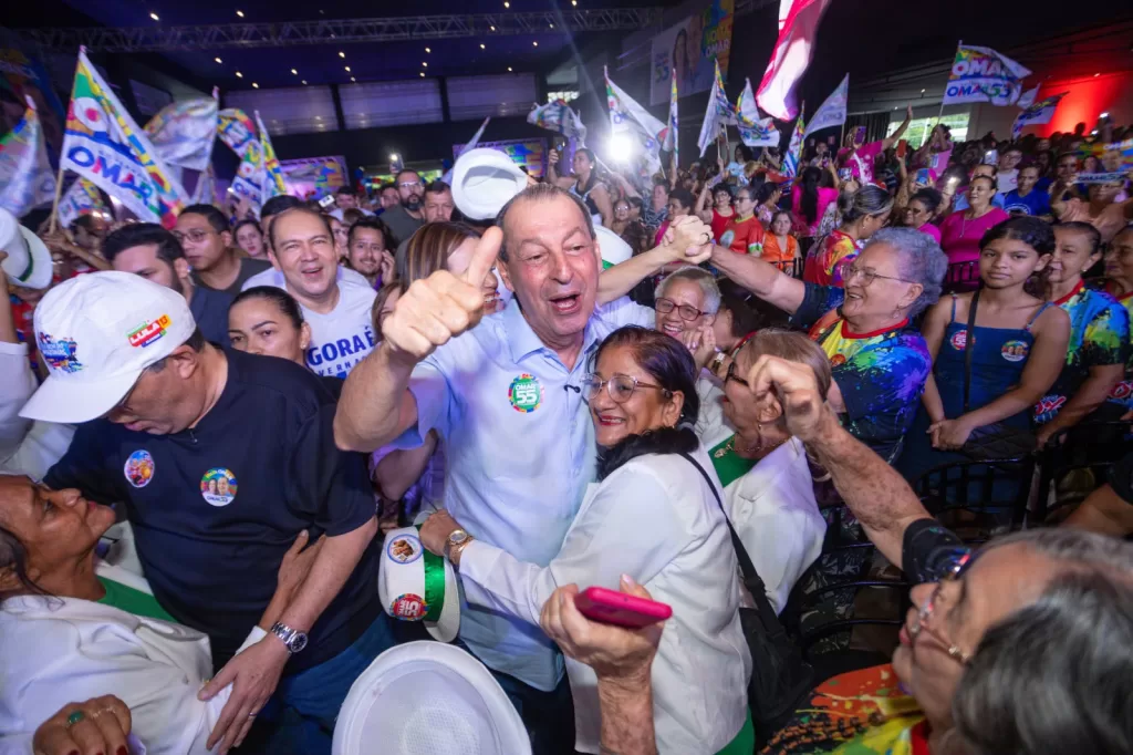 Omar Aziz propõe Hospital do Idoso e revitalização de centros de convivência